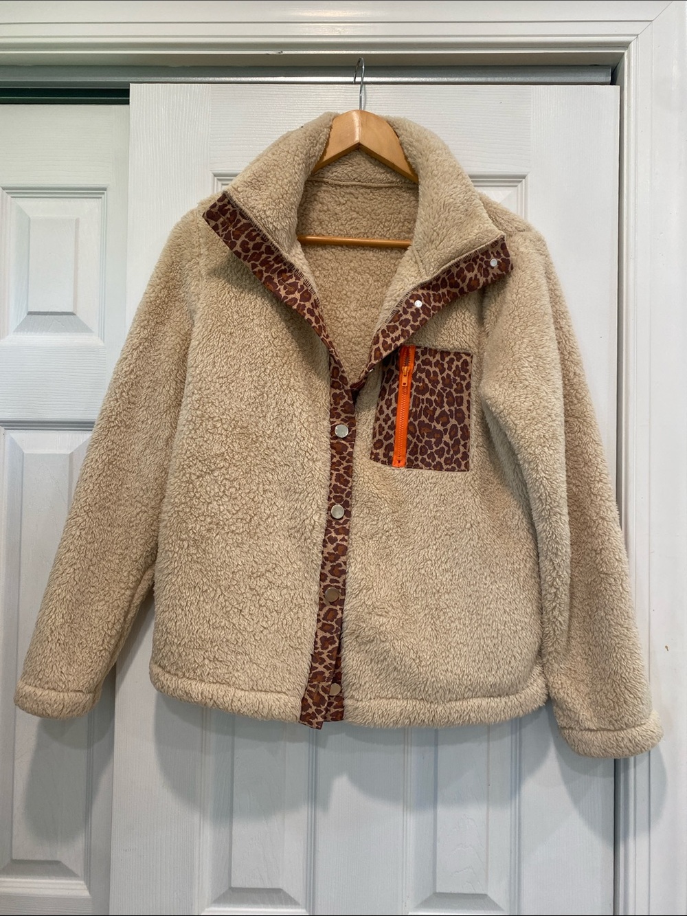 Cozy Cream Teddy Jacket with Leopard Trim
